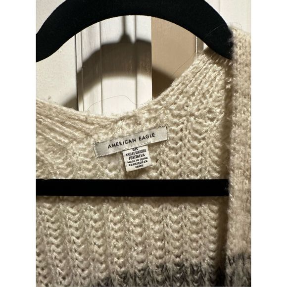 American Eagle Knitted Medium Grey White Cardigan - Picture 3 of 4